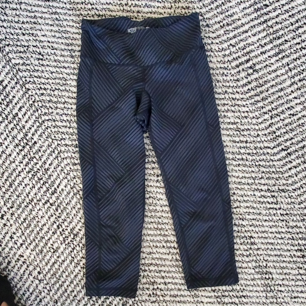 Old Navy xs capris
